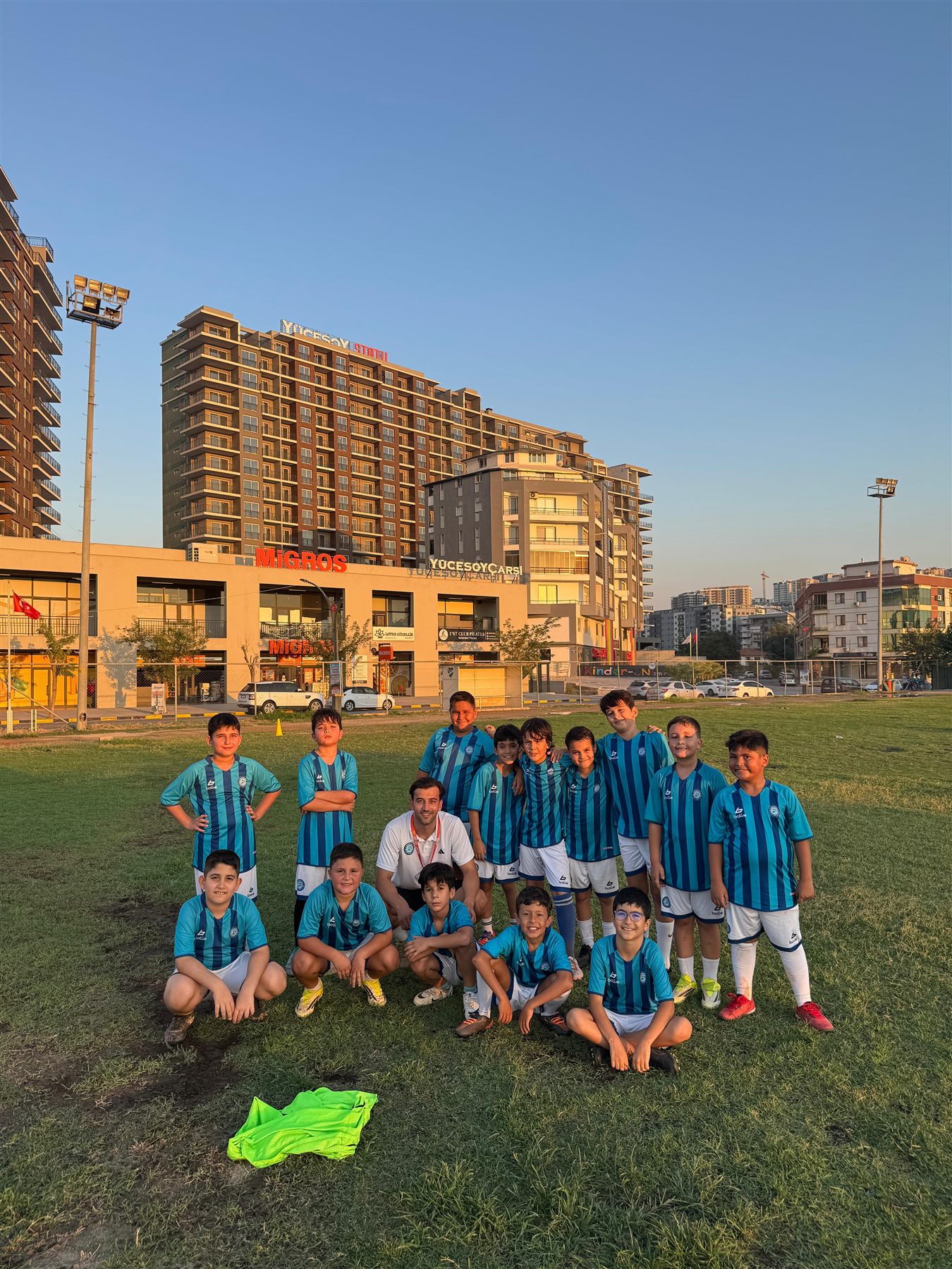 Yaş grubu takım fotoğrafı